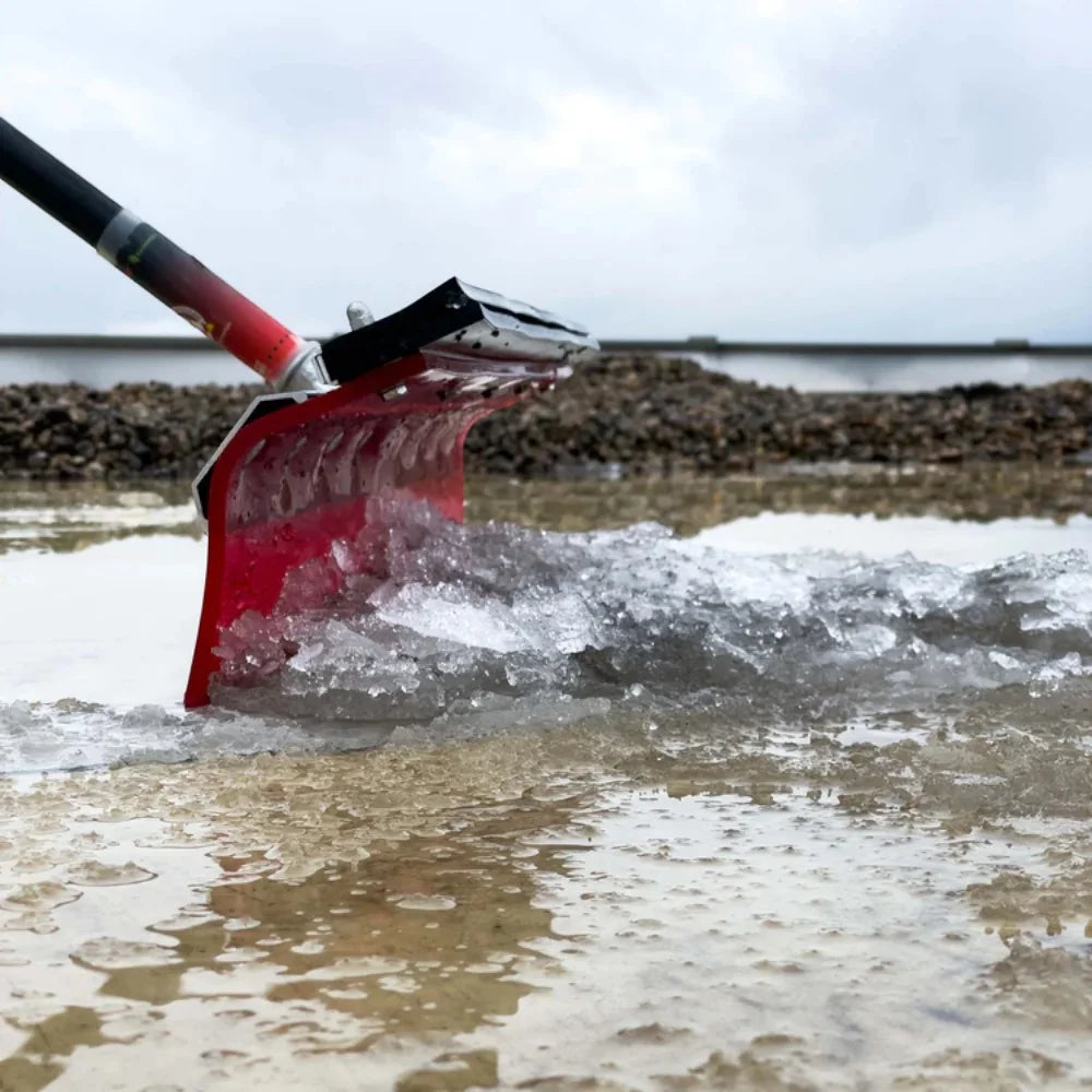 HAIDL flat roof scraper for flat roof cleaning